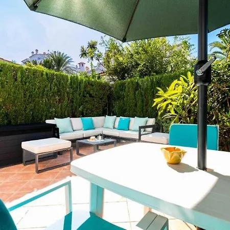 Residencia La Perla Holiday home