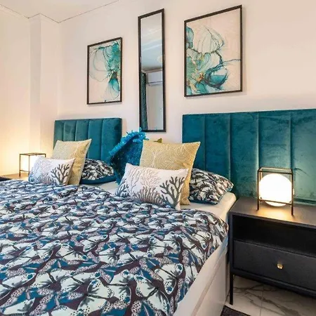 Residencia La Perla *