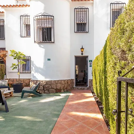Holiday home Residencia La Perla