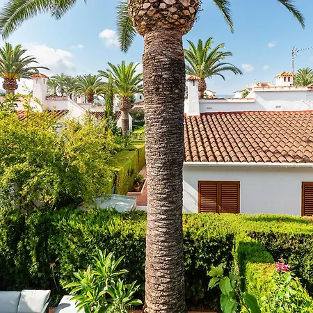 Holiday home Residencia La Perla